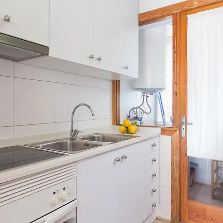 La Llimona 波连萨港